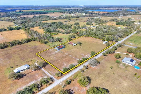 $400,000 | 15901 Carlton Lake Road, Wimauma, FL 33598