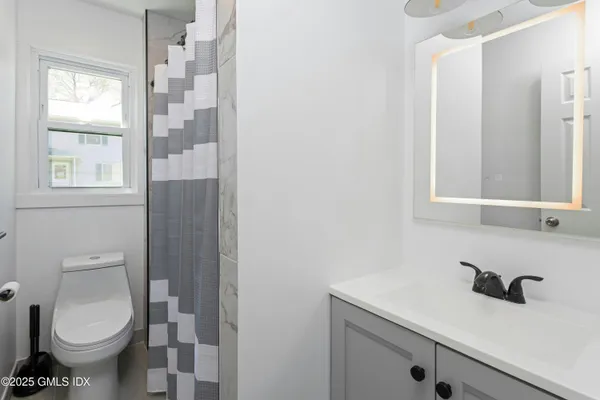 $5,200 | 171 1/2 Henry Street, Unit A, Greenwich, CT 06830