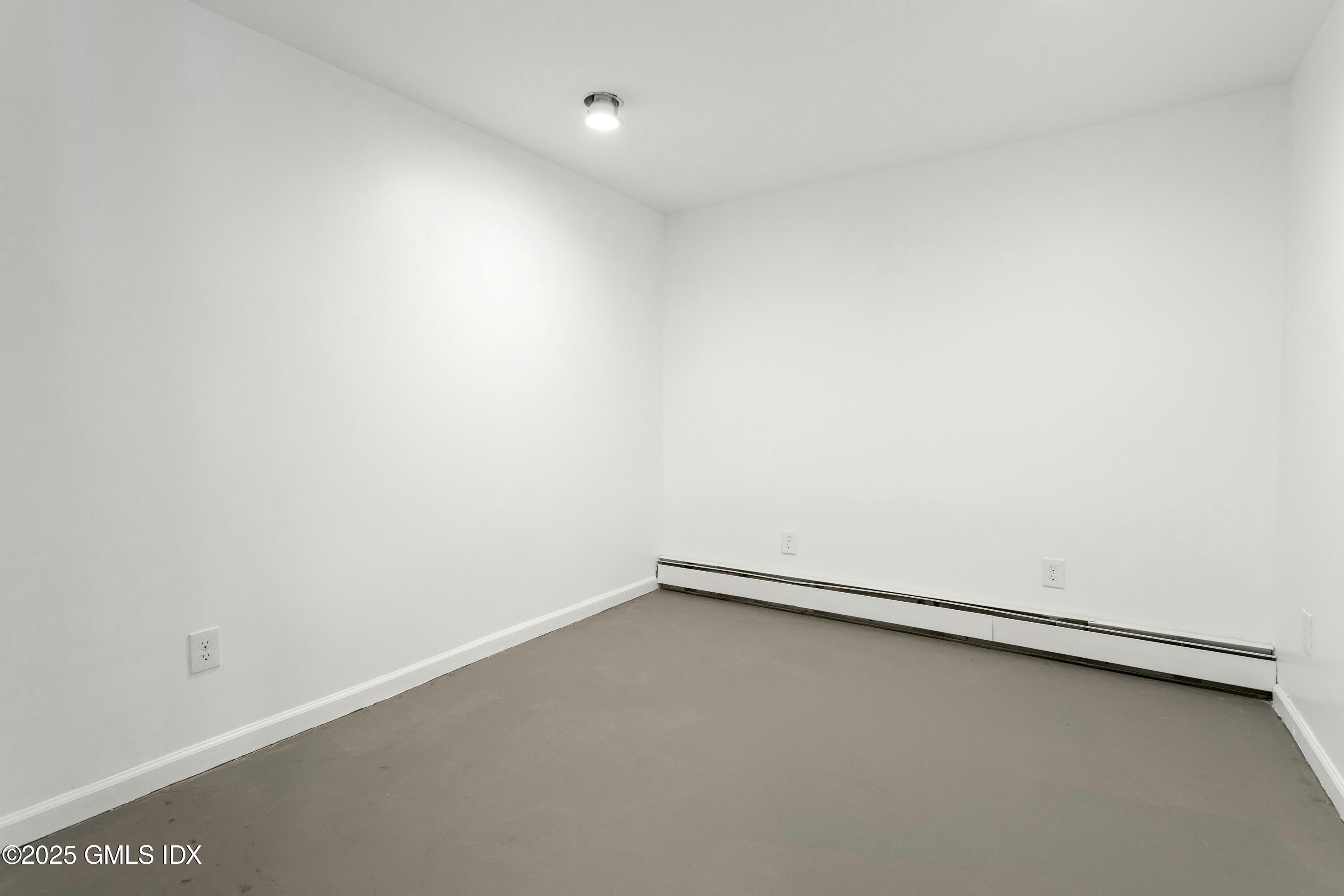 171 1/2 Henry Street, Unit A Greenwich, CT 06830 - Photo 16 of 25