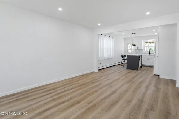 $5,200 | 171 1/2 Henry Street, Unit A, Greenwich, CT 06830