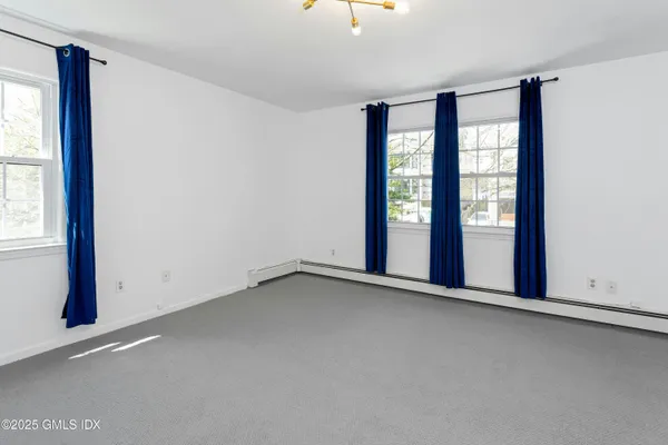 $5,200 | 171 1/2 Henry Street, Unit A, Greenwich, CT 06830