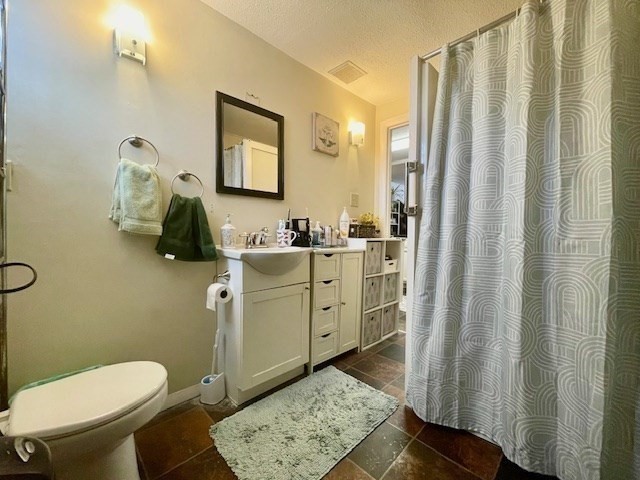 531 Summer Street, Unit 2 Barre, MA 01005 - Photo 3 of 7