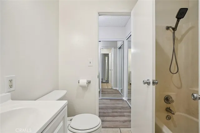 $350,000 | 5500 Ackerfield Avenue, Unit 412, Long Beach, CA 90805