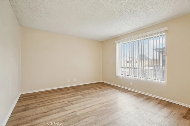 $350,000 | 5500 Ackerfield Avenue, Unit 412, Long Beach, CA 90805