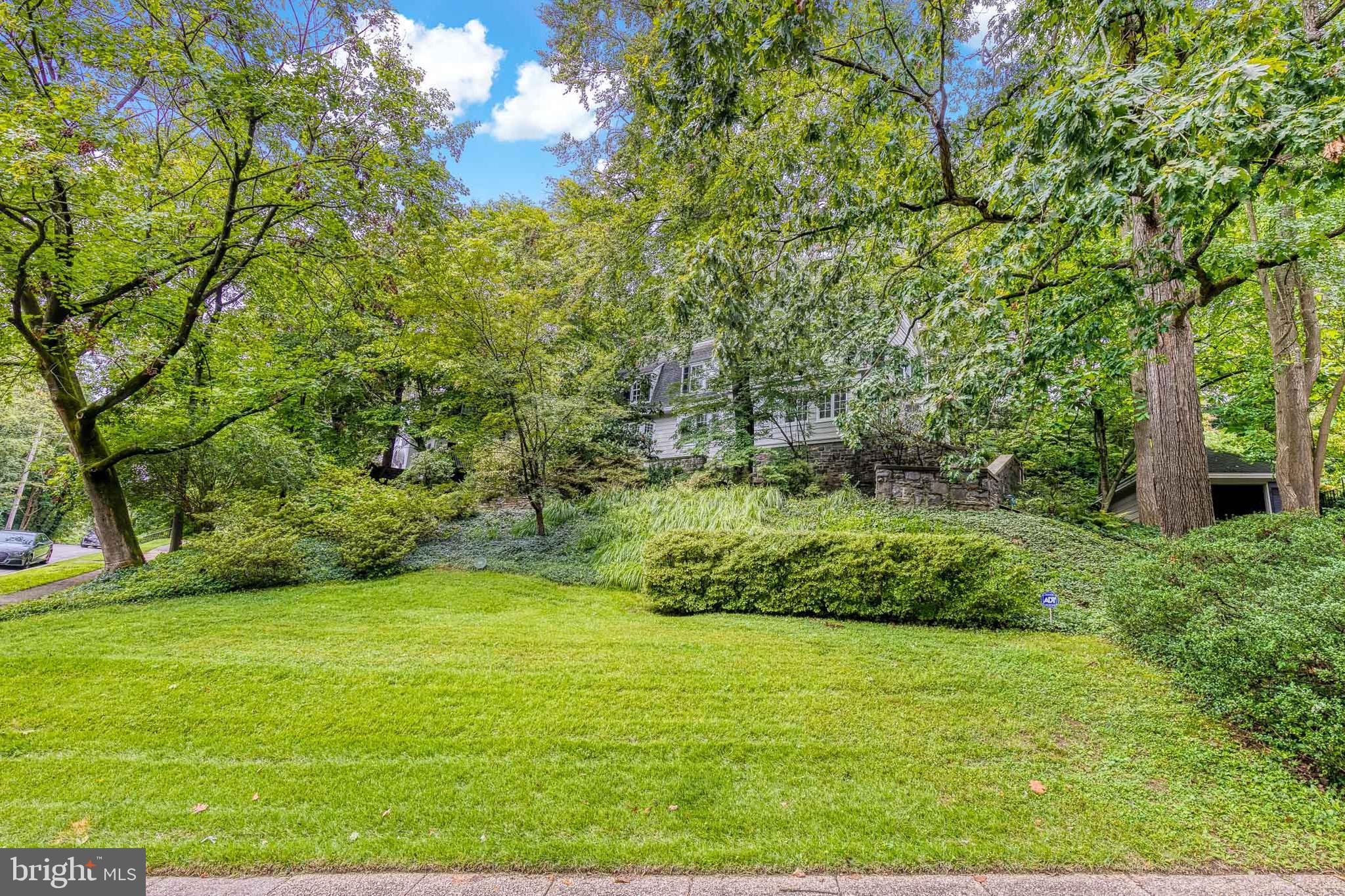 600 Edgevale Road Baltimore, MD 21210 - Photo 2 of 58