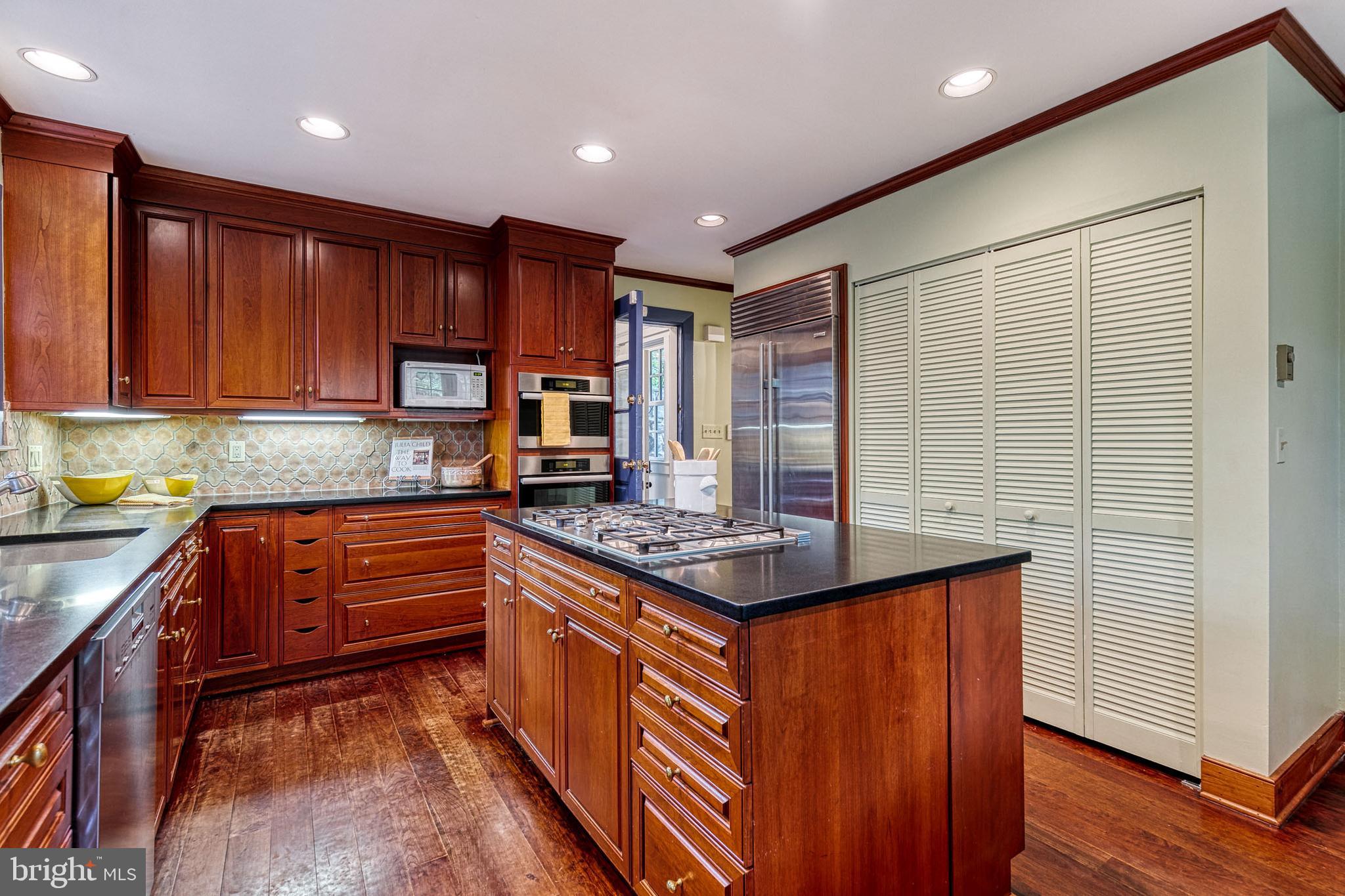 600 Edgevale Road Baltimore, MD 21210 - Photo 31 of 58