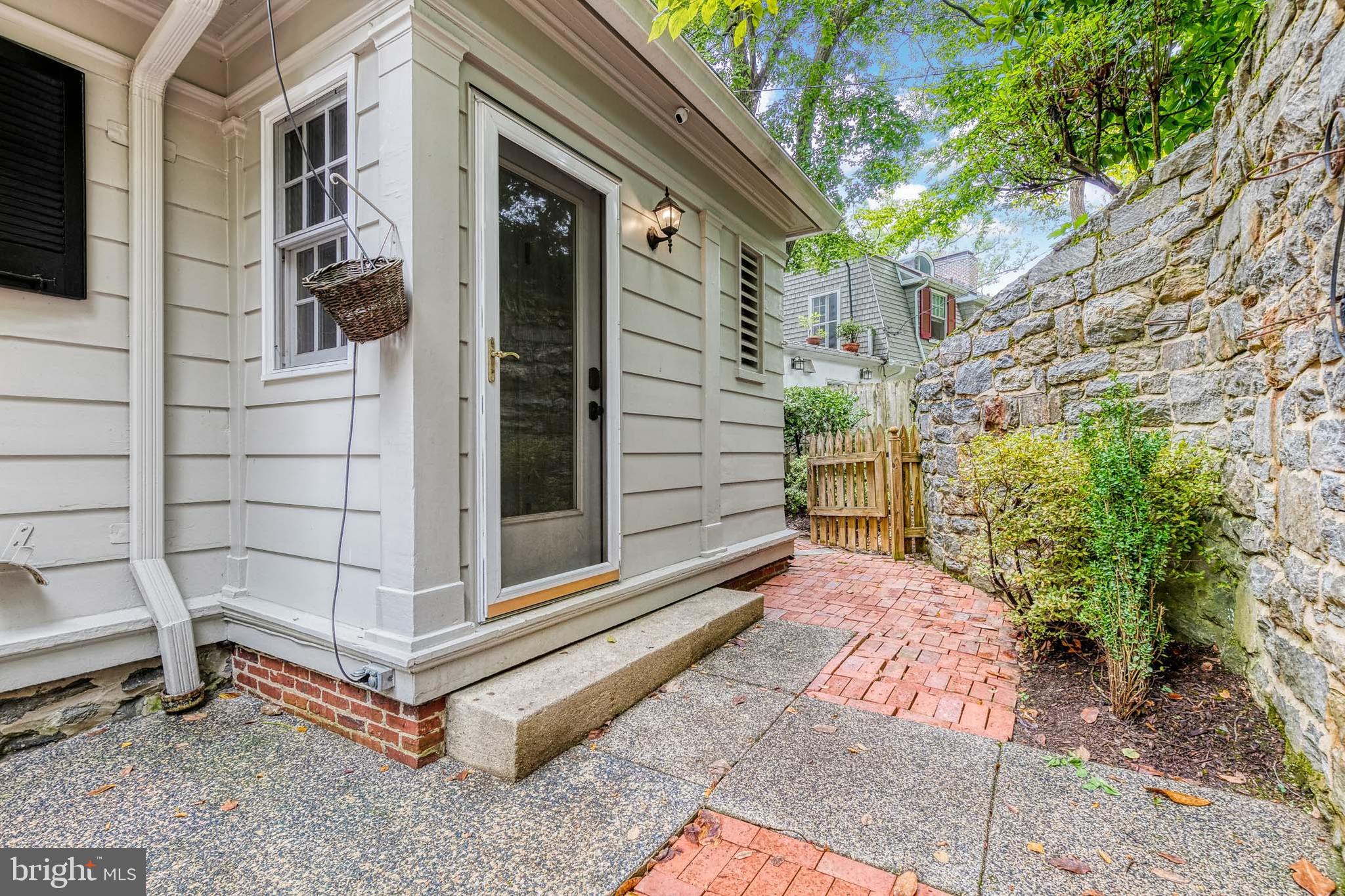 600 Edgevale Road Baltimore, MD 21210 - Photo 51 of 58