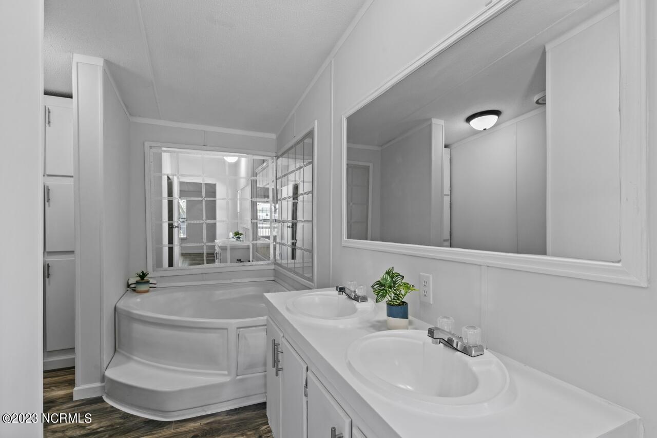4125 Seminole Road Wilson, NC 27893 - Photo 19 of 33 Master Bath 2