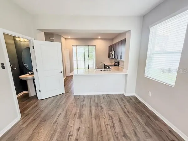 $1,950 | 6334 Fairmont Lane, Palmetto, FL 34221