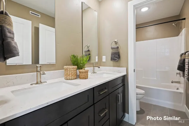 $462,900 | 1785 North Big Star Avenue, Eagle, ID 83616