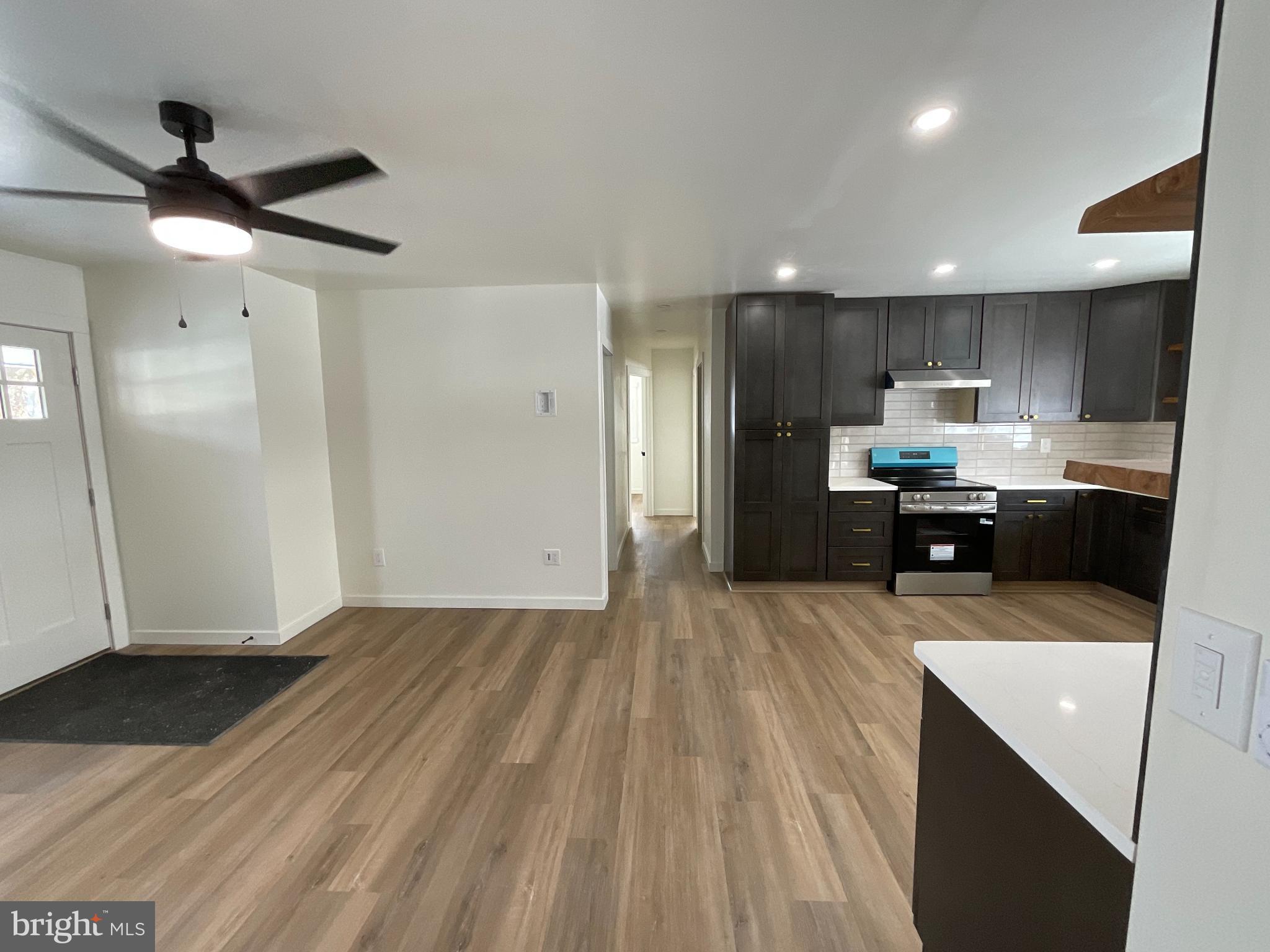75 Center Road Lehighton, PA 18235 - Photo 10 of 57 Modern open space with sleek finishes.