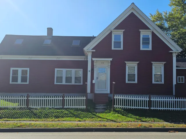 $380,000 | 218 Highland Avenue, Gardiner, ME 04345
