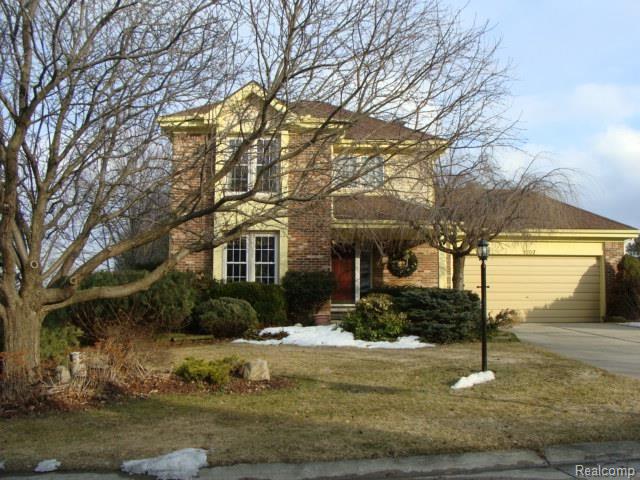 1607 Hillside Lane Rochester, MI 48307 - Photo 1 of 39 Front.jpg