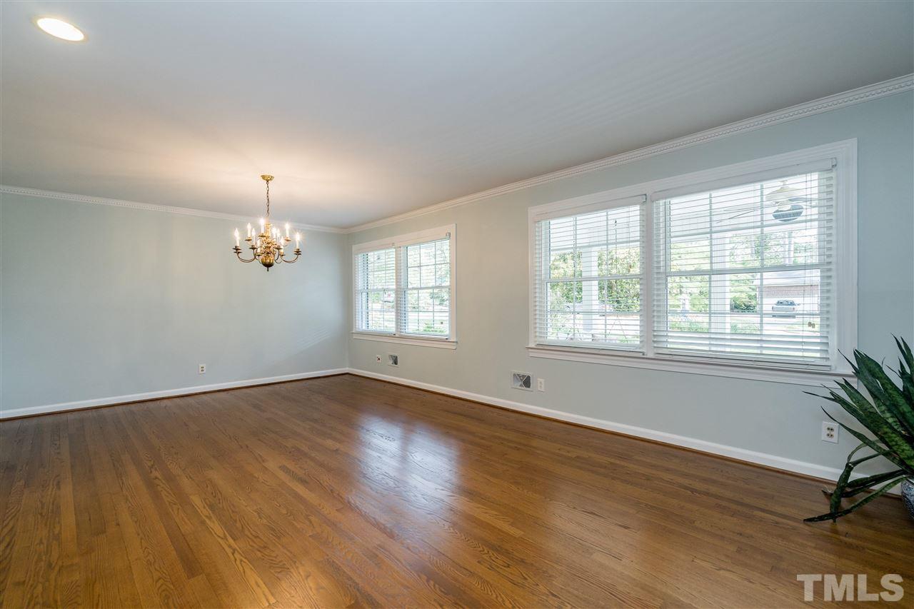4400 Boxwood Road Raleigh, NC 27612 - Photo 6 of 30