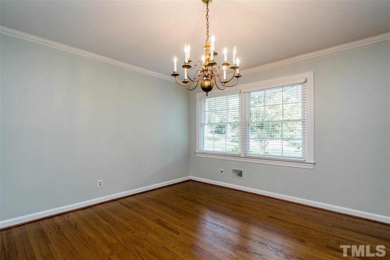4400 Boxwood Road Raleigh, NC 27612 - Photo 8 of 30