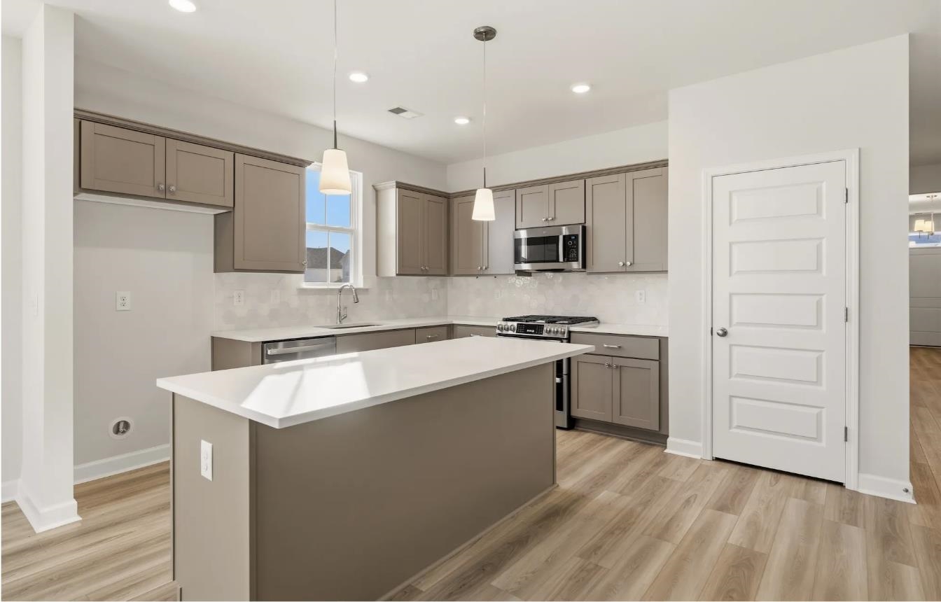 1304 Dockyard Lane Inman, SC 29349 - Photo 12 of 20 Gallery Image 12