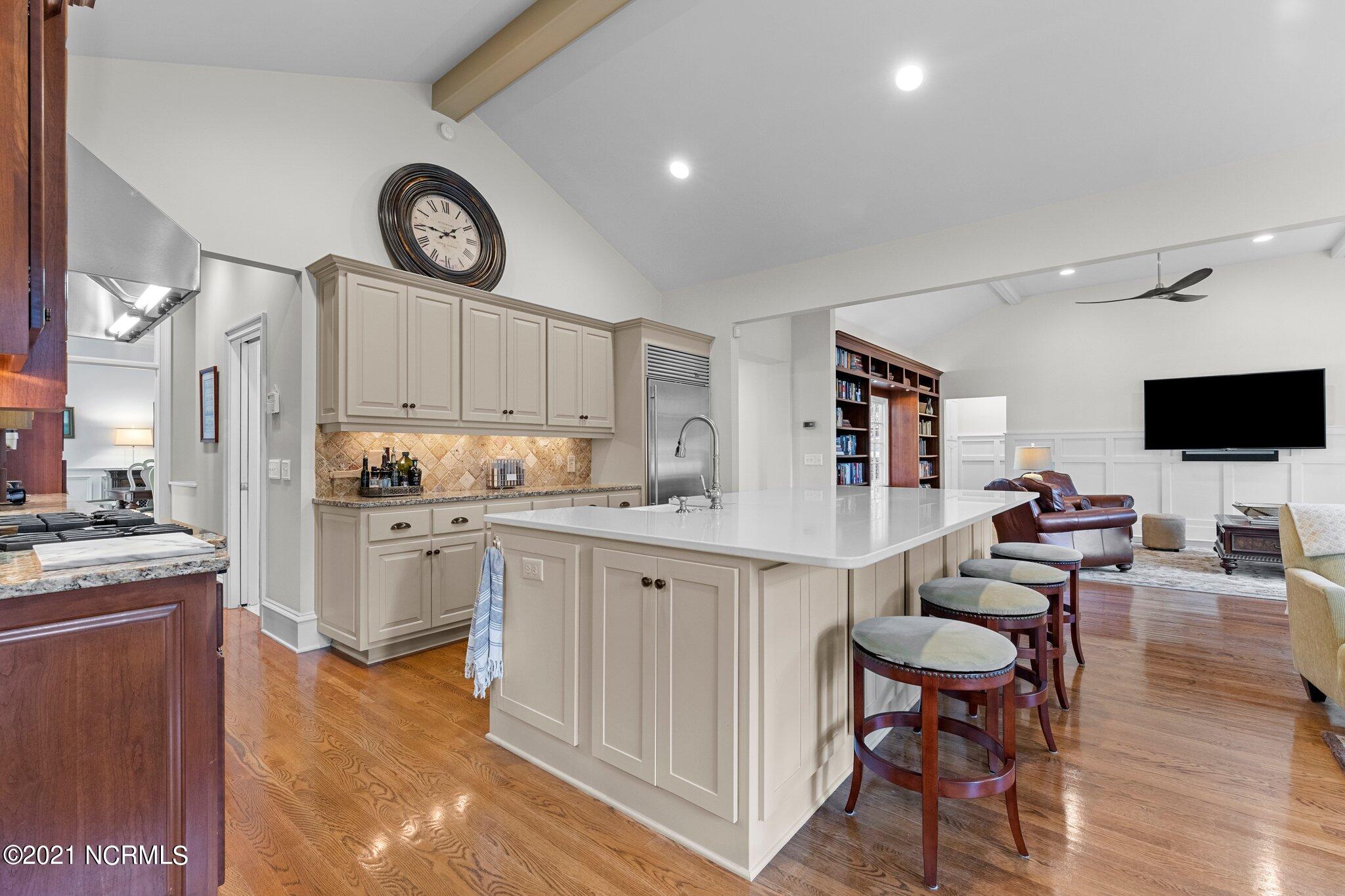 195 Inverrary Road Pinehurst, NC 28374 - Photo 14 of 32 Kitchen