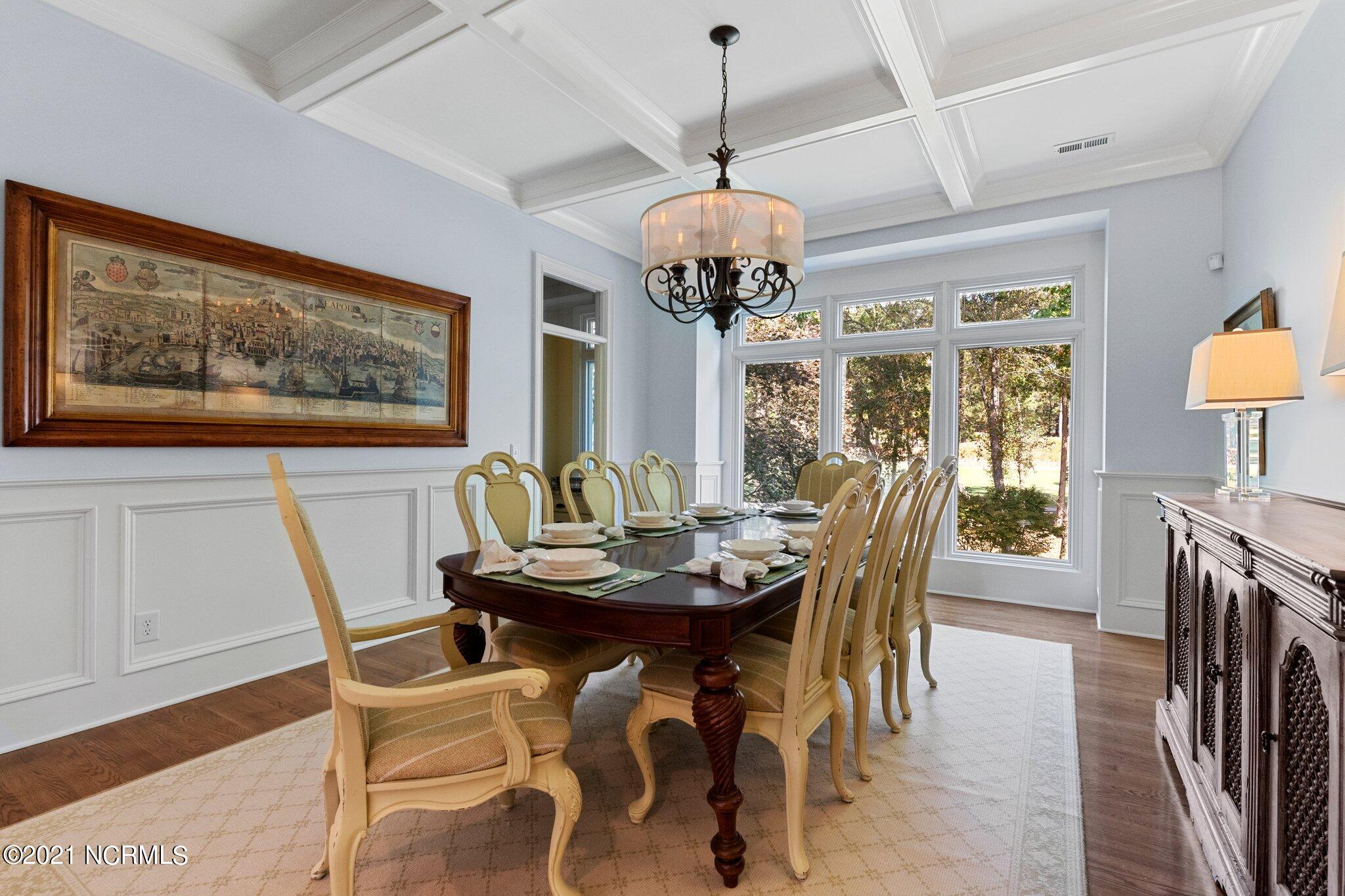 195 Inverrary Road Pinehurst, NC 28374 - Photo 20 of 32 Formal Dining Room