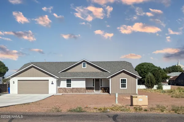 $480,000 | 411 Hillcrest Drive, Snowflake, AZ 85937