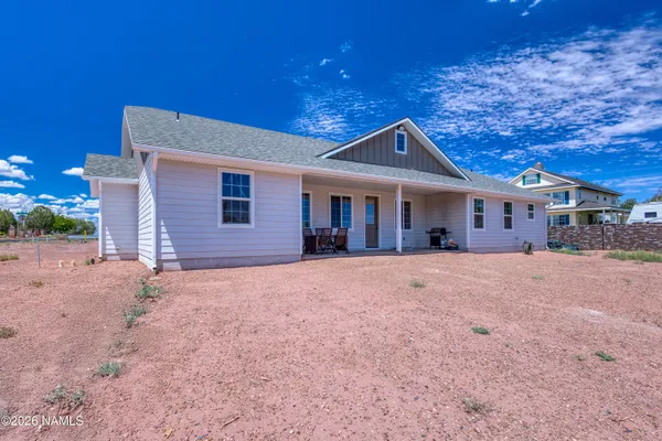 $480,000 | 411 Hillcrest Drive, Snowflake, AZ 85937