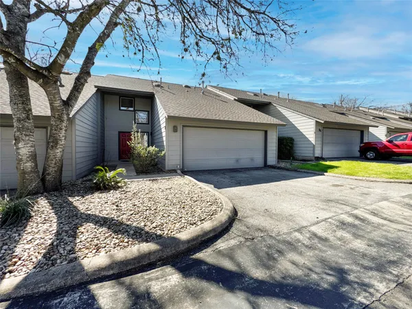 $2,900 | 2114 Goodrich Avenue, Unit 4, Austin, TX 78704