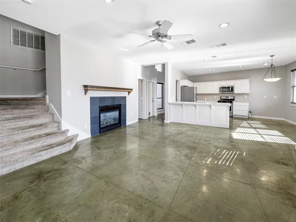 $2,900 | 2114 Goodrich Avenue, Unit 4, Austin, TX 78704