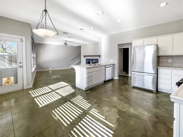 $2,900 | 2114 Goodrich Avenue, Unit 4, Austin, TX 78704