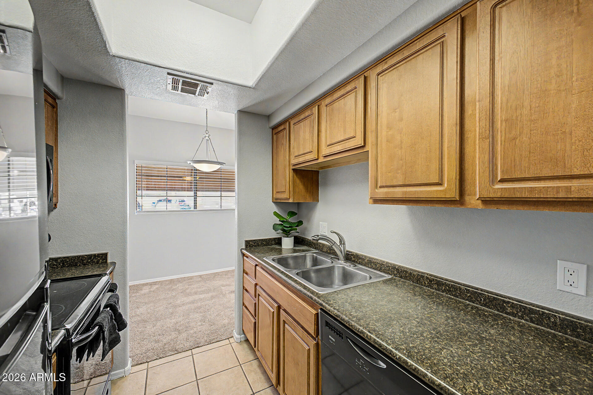 3434 East Baseline Road, Unit 164 Phoenix, AZ 85042 - Photo 9 of 33