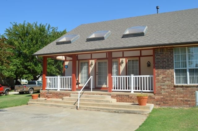 902 Ivanhoe Street Perry, OK 73077 - Photo 25 of 25 Gallery Image 25