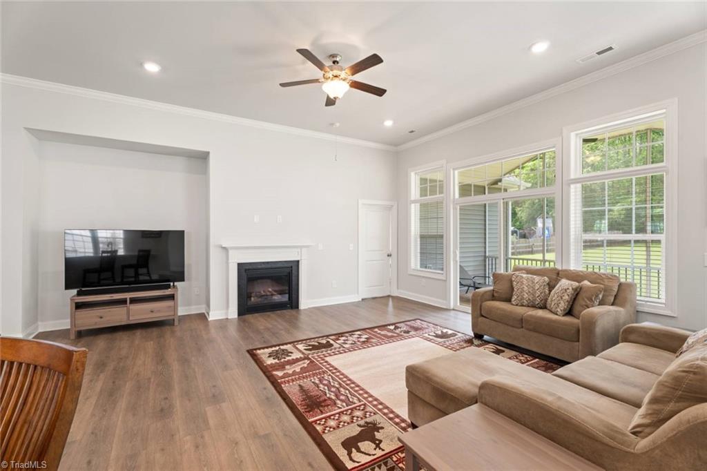 2155 Spring Wind Road Pfafftown, NC 27040 - Photo 7 of 37 Gallery Image 7