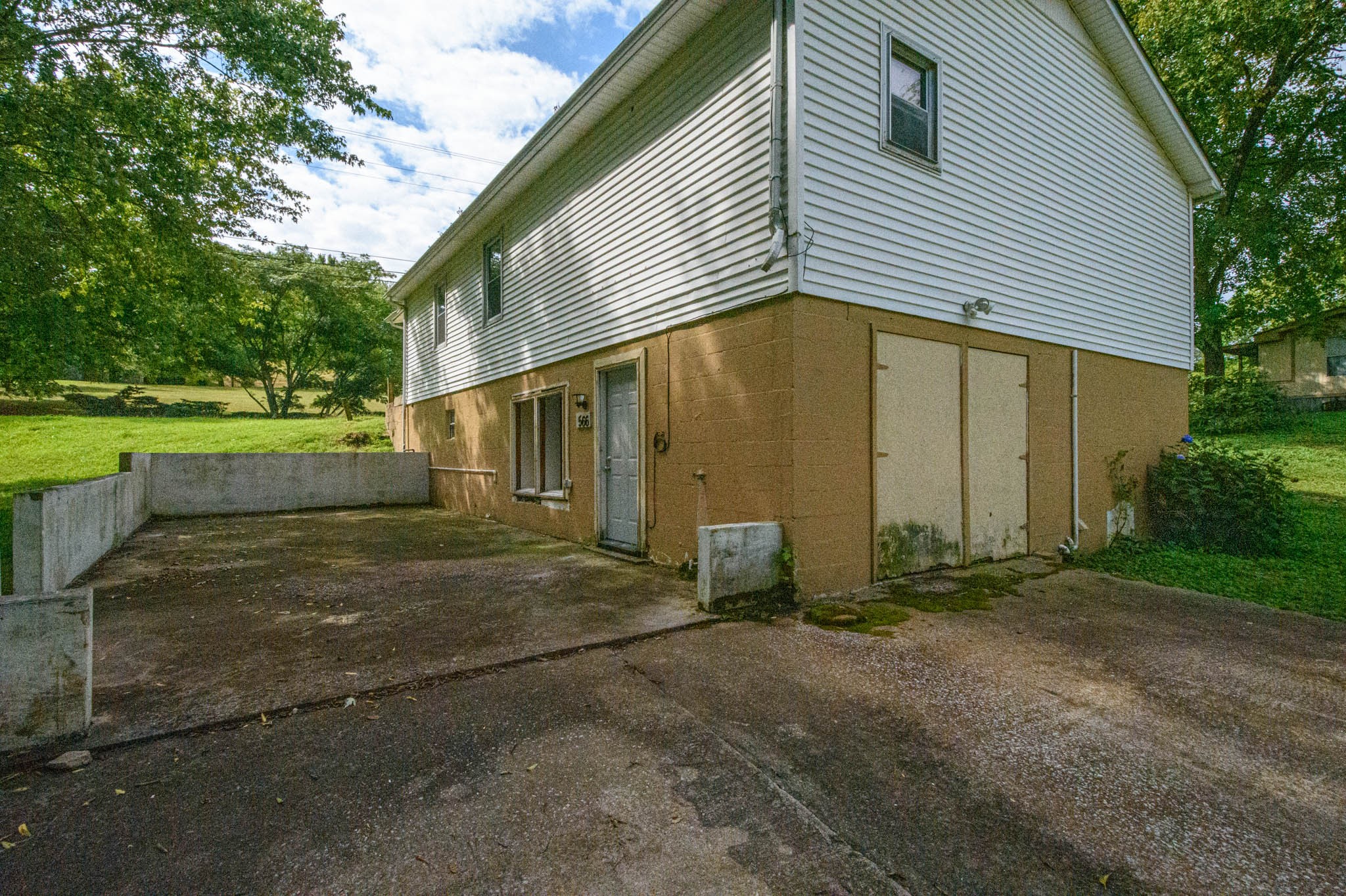 500 Bodenham Road Pulaski, TN 38478 - Photo 16 of 70 a view of a house with backyard and garden