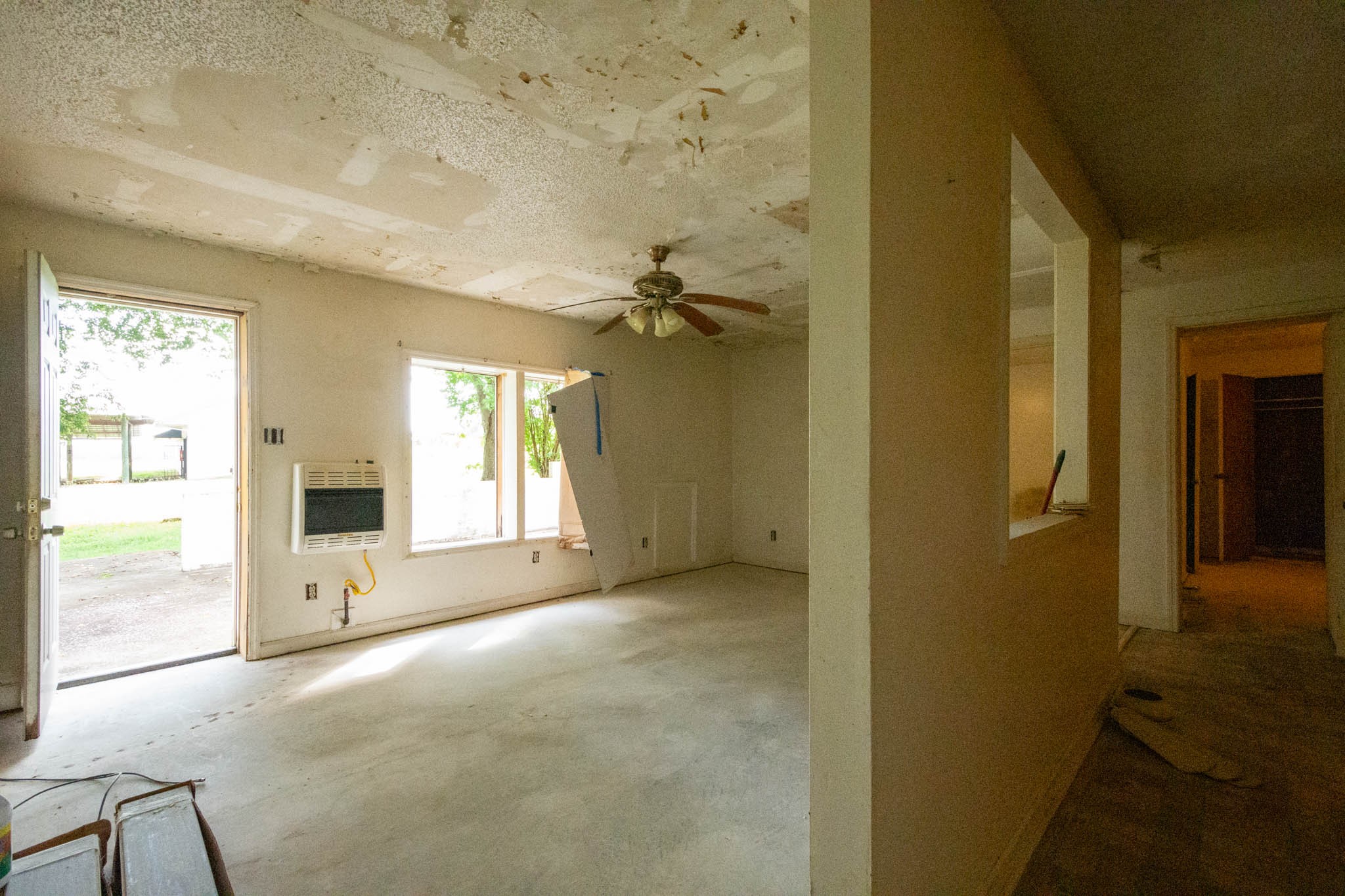 500 Bodenham Road Pulaski, TN 38478 - Photo 23 of 70 a view of a livingroom with a fireplace
