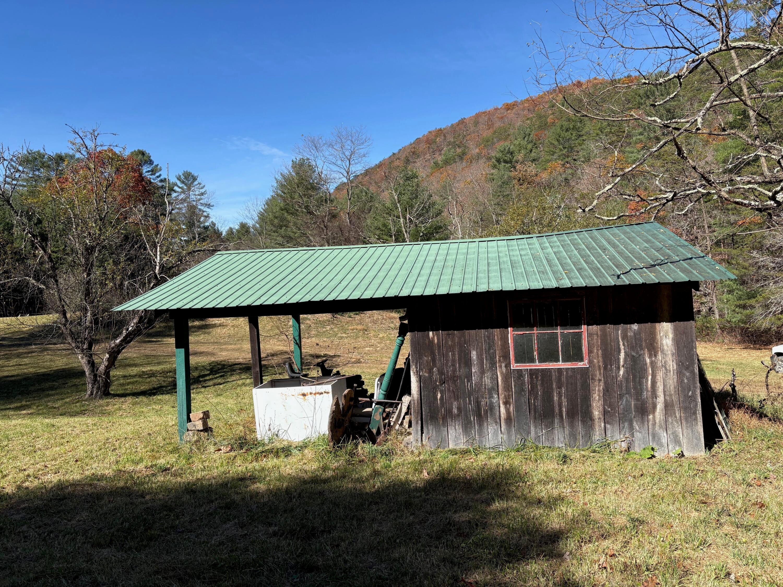 1080 Roxalia Turnpike Road Gap Mills, WV 24941 - Photo 11 of 81 IMG_3705