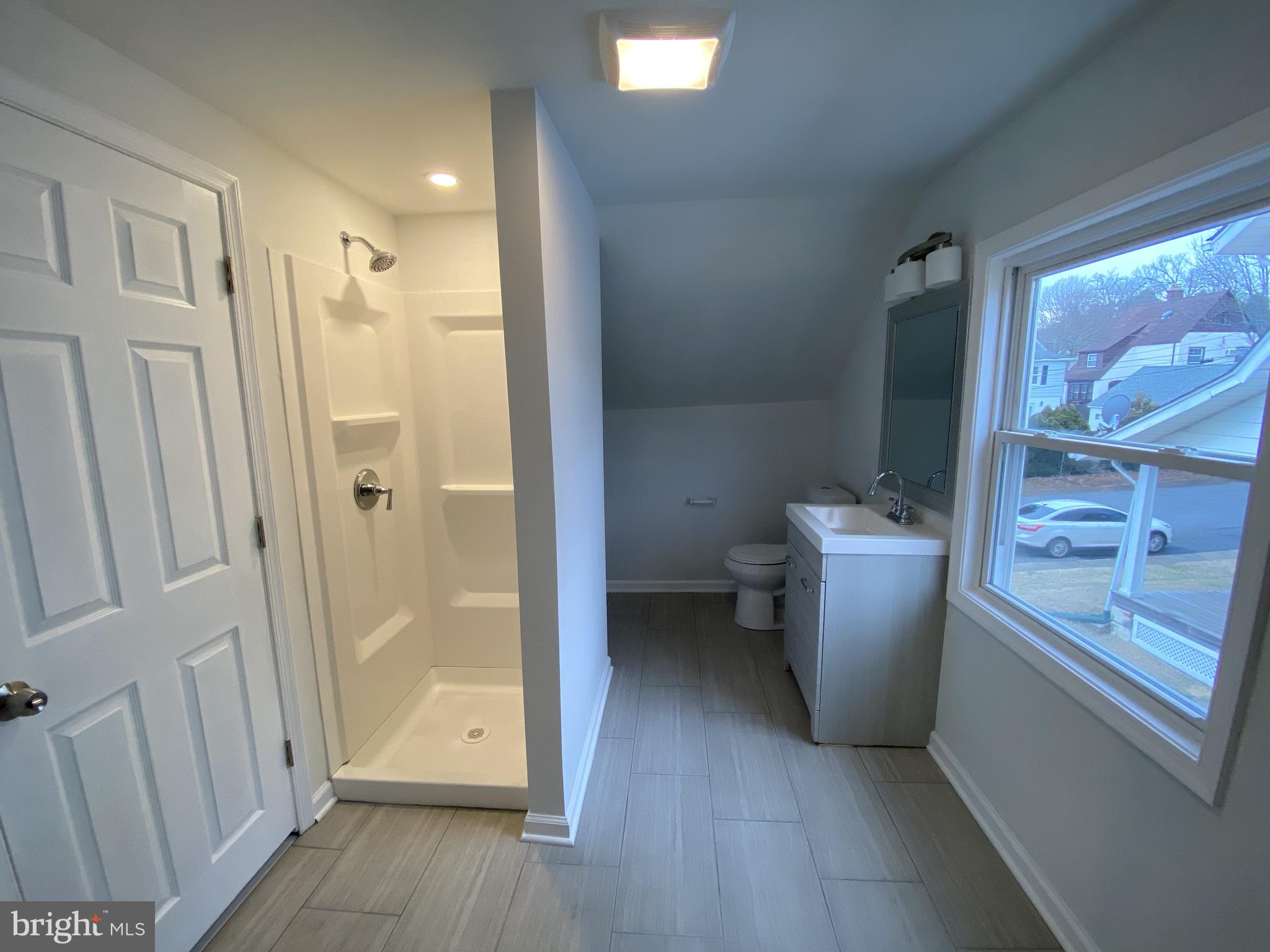 805 Rodman Road Wilmington, DE 19809 - Photo 20 of 29 Master Bath