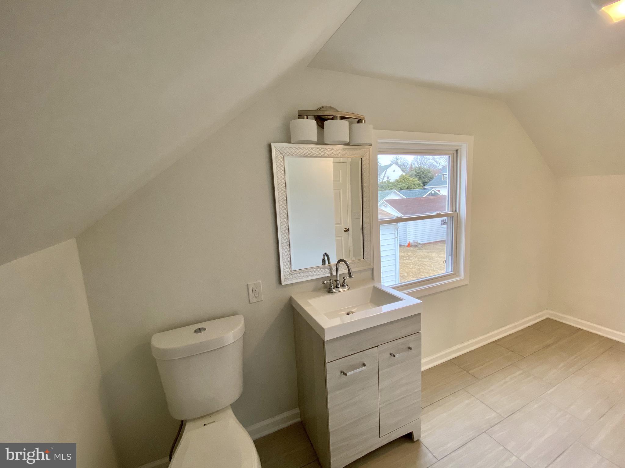 805 Rodman Road Wilmington, DE 19809 - Photo 21 of 29 Plenty of Natural Light