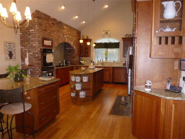 115 Longfellow Road Sudbury, MA 01776 - Photo 5 of 27 Gallery Image 5