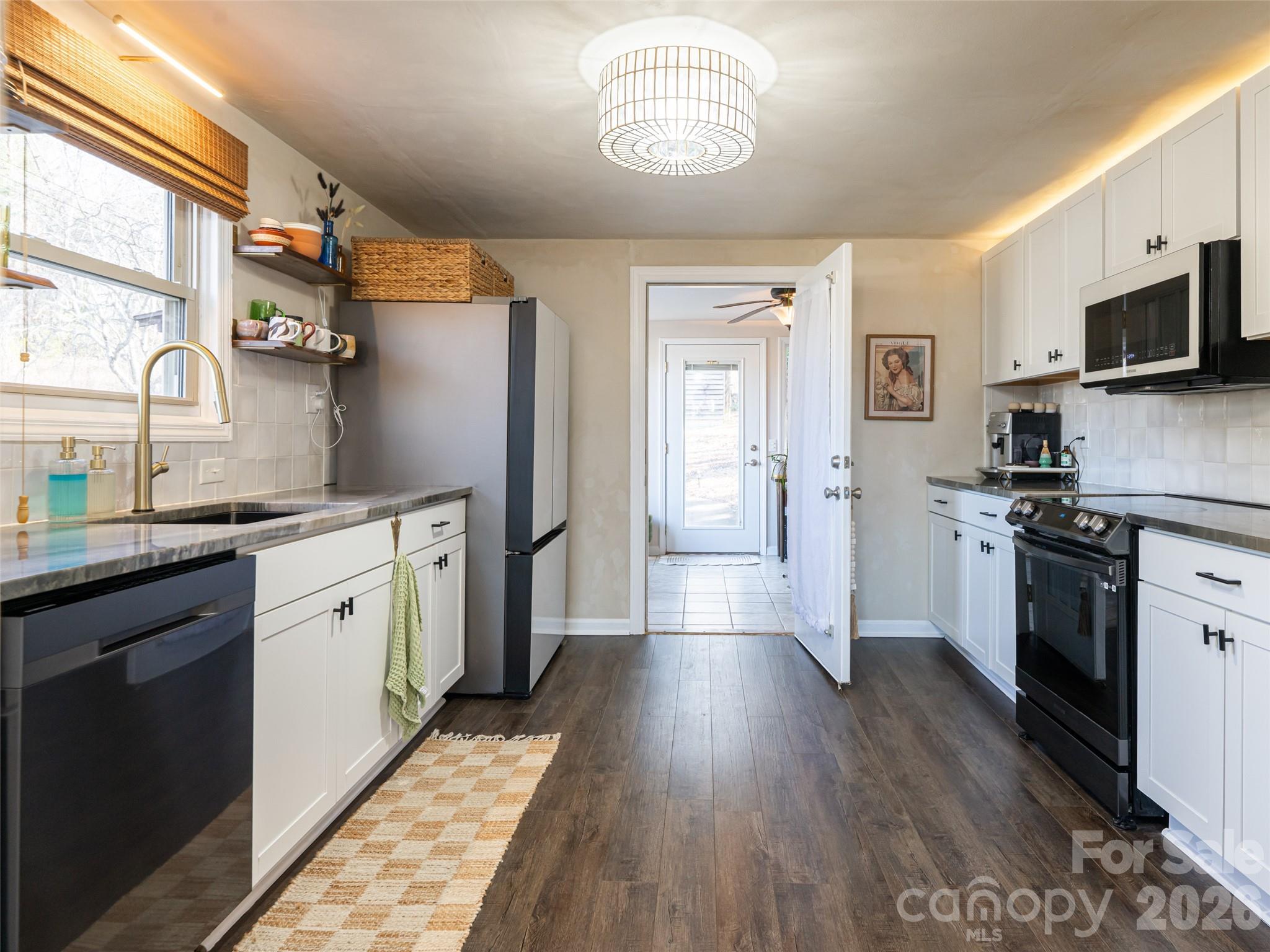 44 Presbyterian Church Road Mills River, NC 28759 - Photo 10 of 43