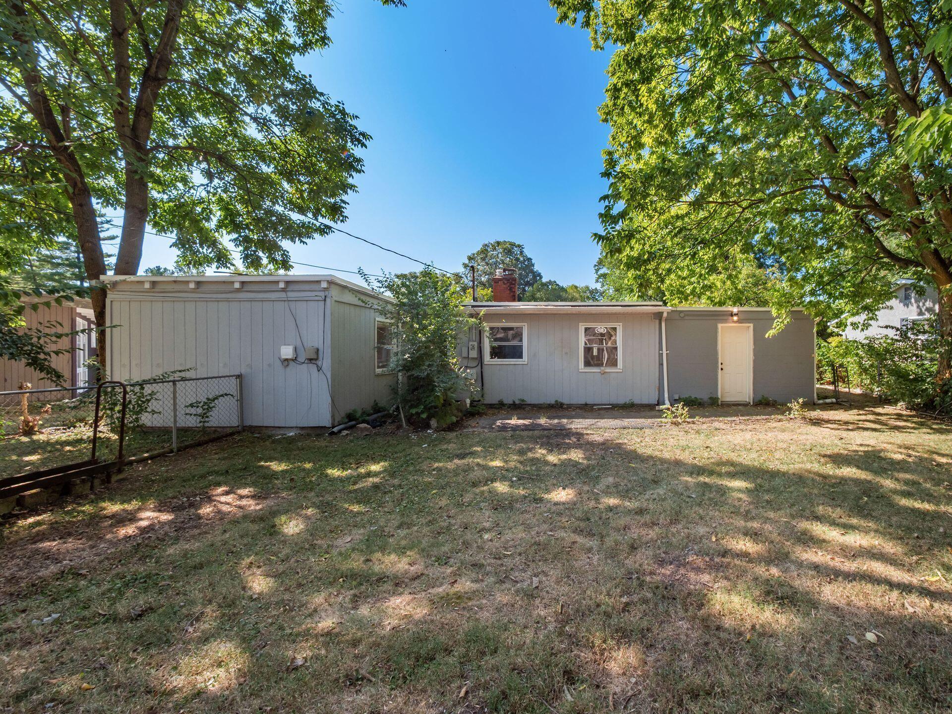 2458 Edgevale Road Columbus, OH 43221 - Photo 33 of 34