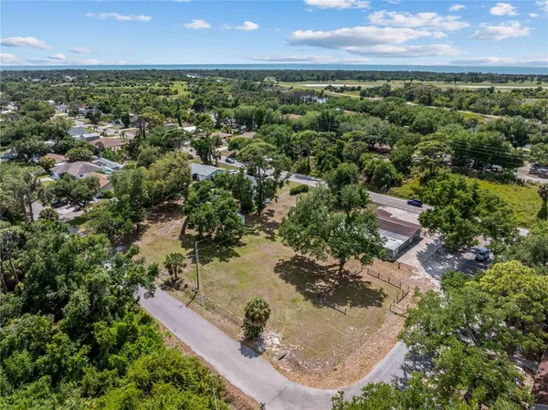 $300,000 | Dawn Drive, Venice, FL 34293