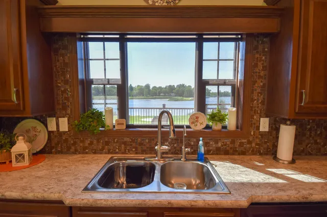 $799,950 | 39949 Sunset Shores Road Southeast, Mentor, MN 56736