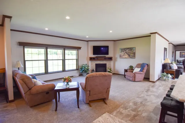 $799,950 | 39949 Sunset Shores Road Southeast, Mentor, MN 56736