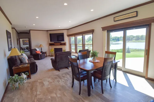 $799,950 | 39949 Sunset Shores Road Southeast, Mentor, MN 56736