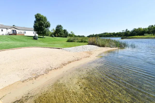 $799,950 | 39949 Sunset Shores Road Southeast, Mentor, MN 56736