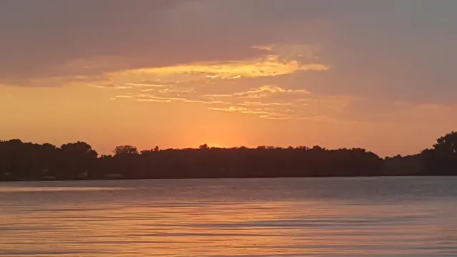 $799,950 | 39949 Sunset Shores Road Southeast, Mentor, MN 56736