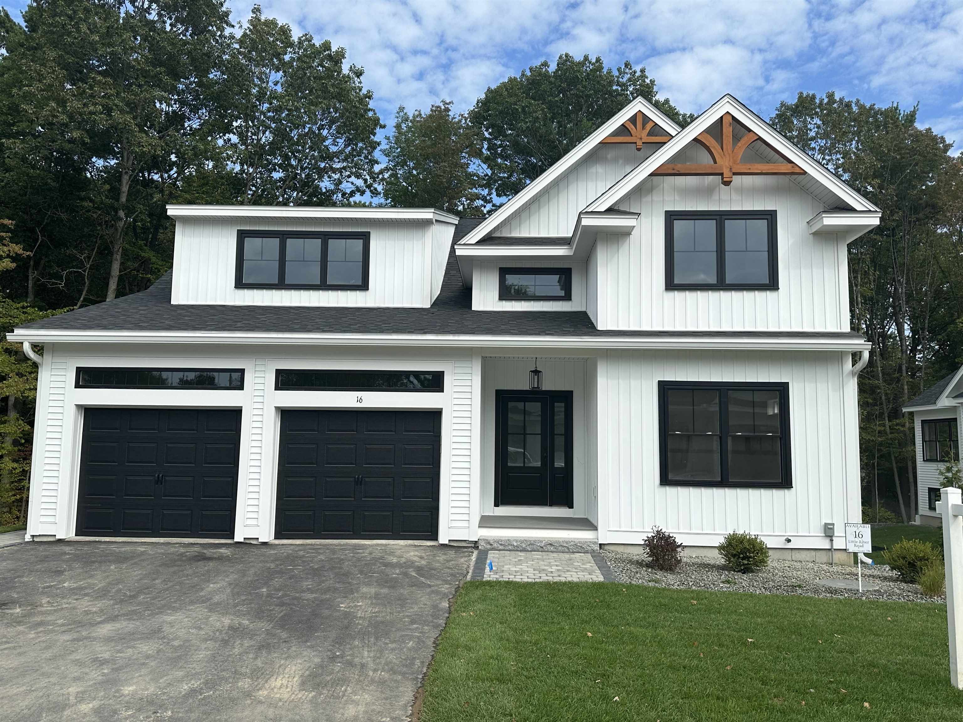 16 Little River Road, Unit 1 Exeter, NH 03833 - Photo 2 of 36