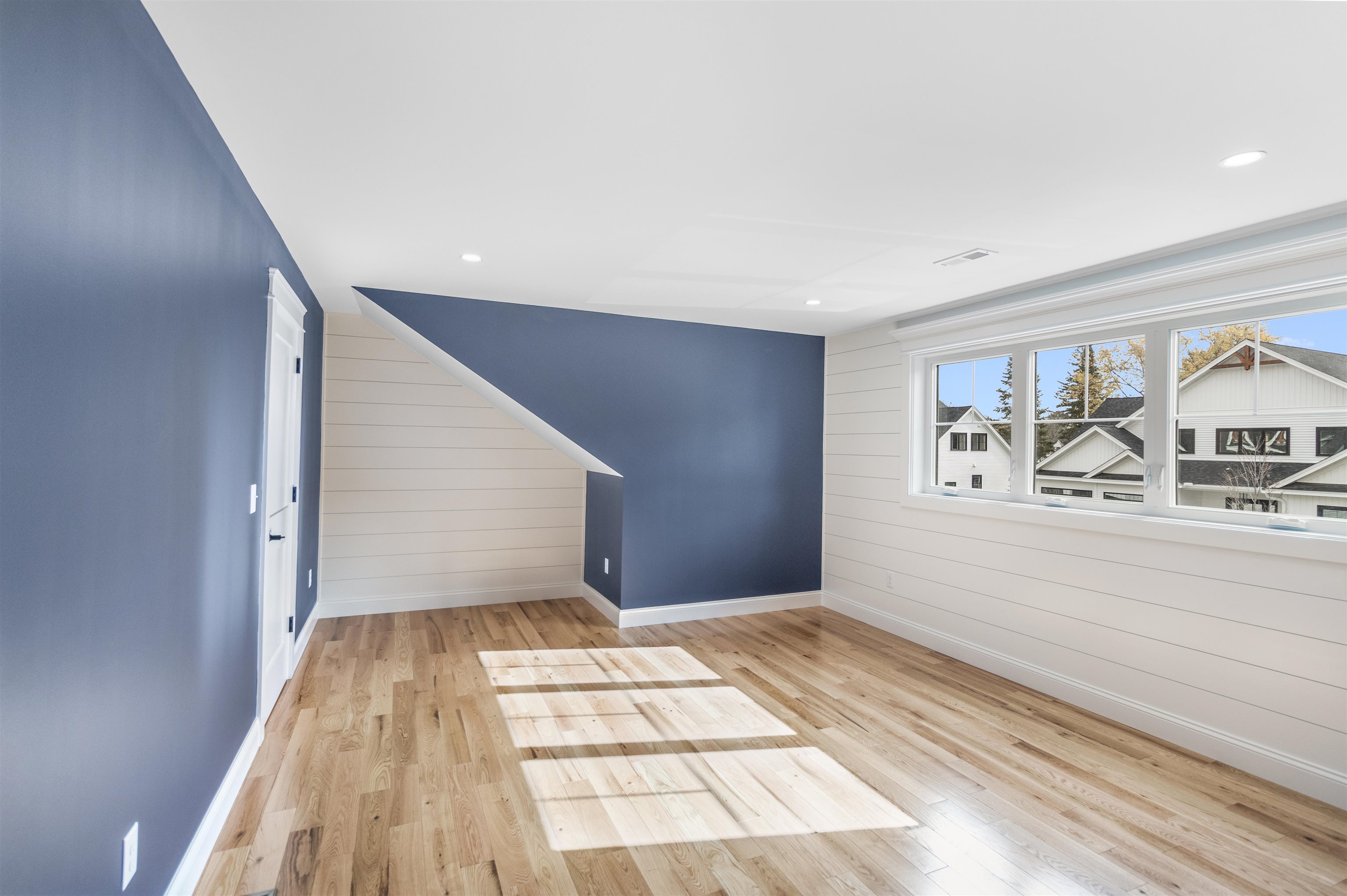 16 Little River Road, Unit 1 Exeter, NH 03833 - Photo 28 of 36