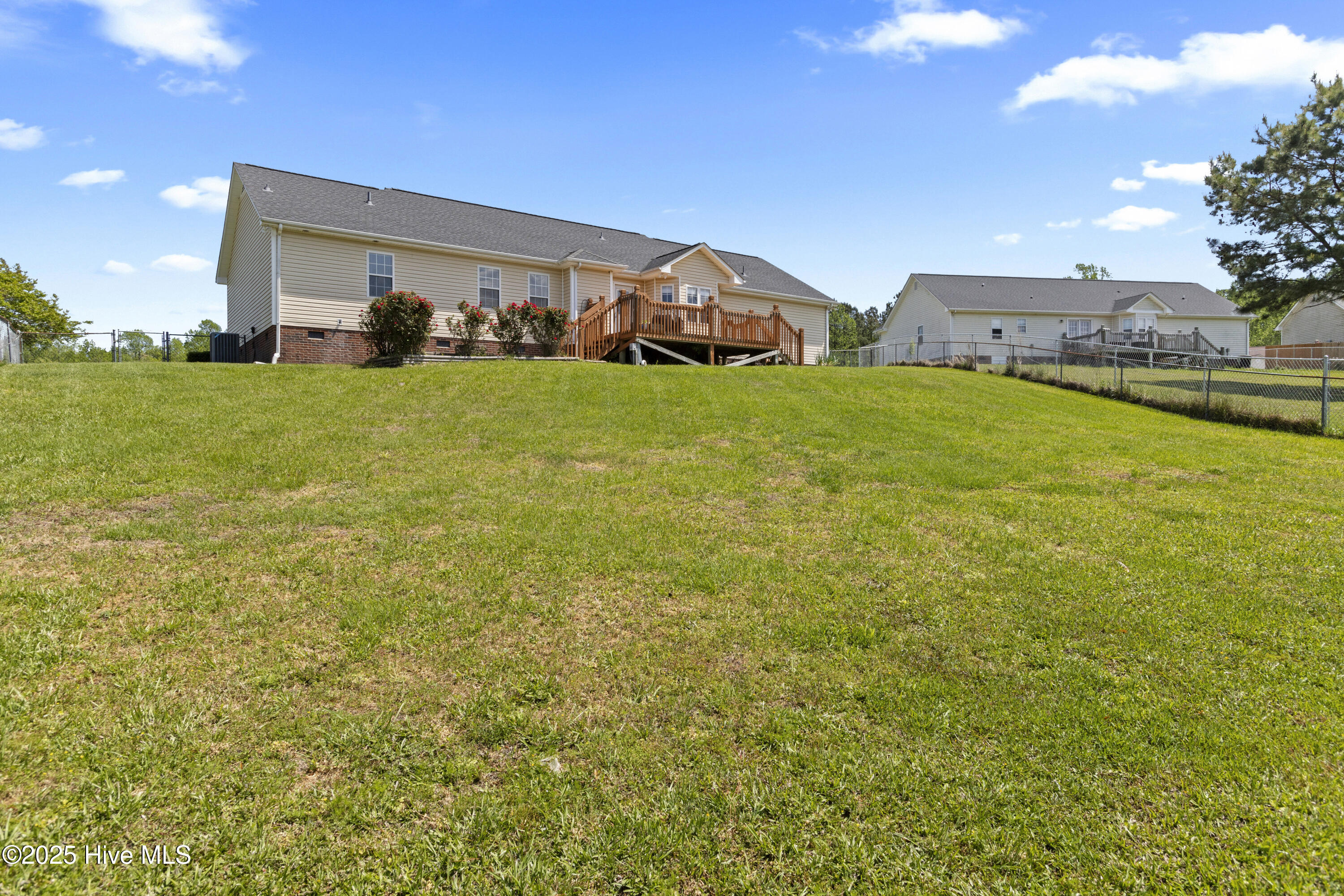219 East Ridge Court Jacksonville, NC 28540 - Photo 26 of 34 27