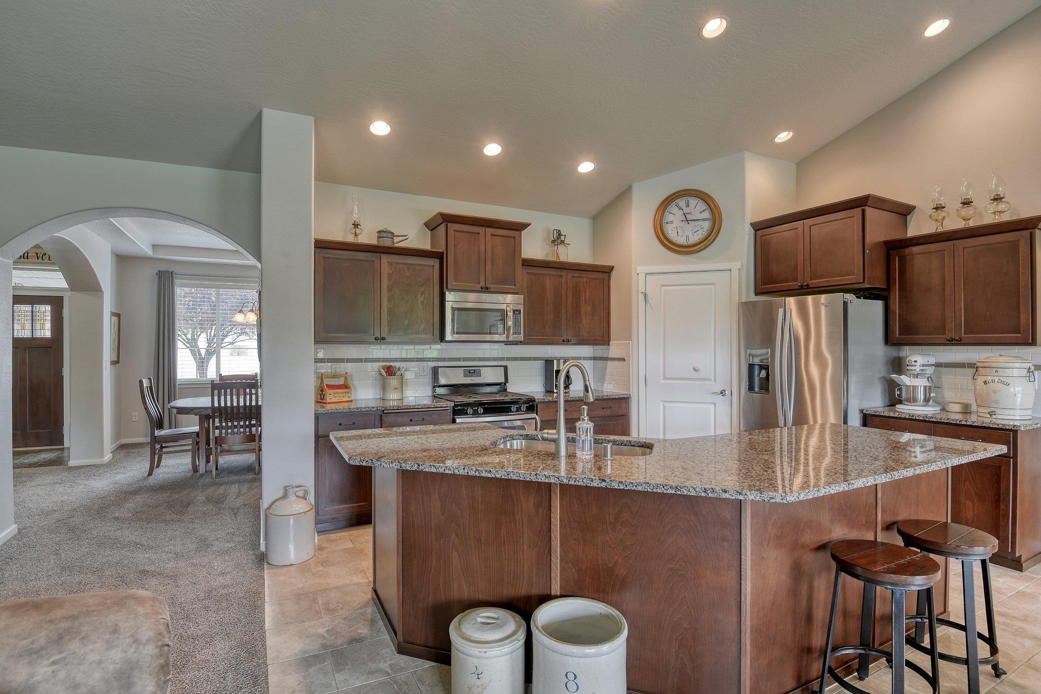 1212 South Clara Road Spokane Valley, WA 99016 - Photo 13 of 44 Gallery Image 13