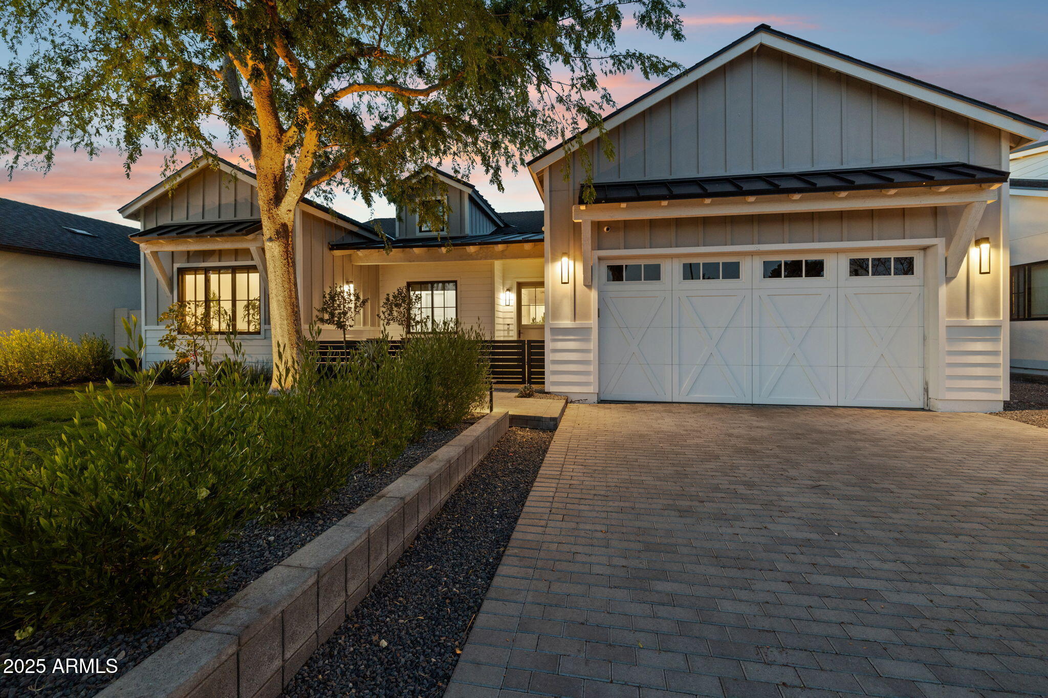 3530 East Glenrosa Avenue Phoenix, AZ 85018 - Photo 2 of 41 a front view of a house with a yard and garage