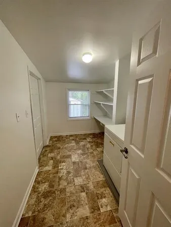 $2,850 | 8940 Bay Drive, Gainesville, GA 30506